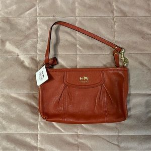 COPY - Coach leather wristlet | NWT